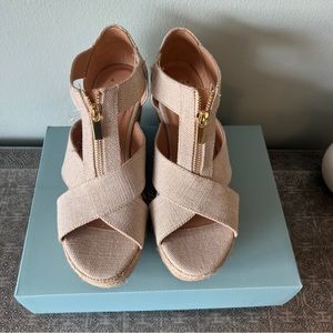 A New Day Tan and Gold Espadrille Zip-Front wedges - NWOT